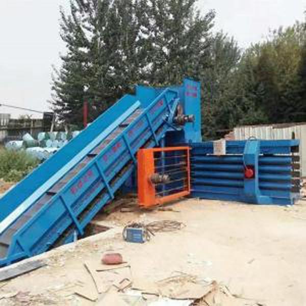小型臥式打包機(jī)
